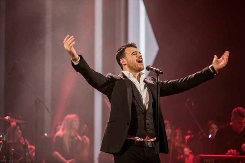 Emin Rusiyada silsilə konsertlər verəcək