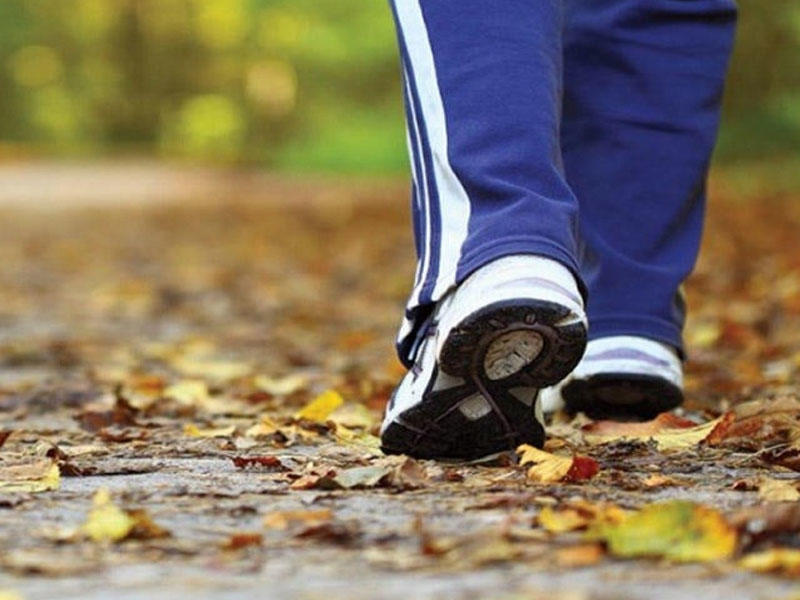 Qaçış, yoxsa gəzinti? - Sağlamlığımız üçün hansı faydalıdır?