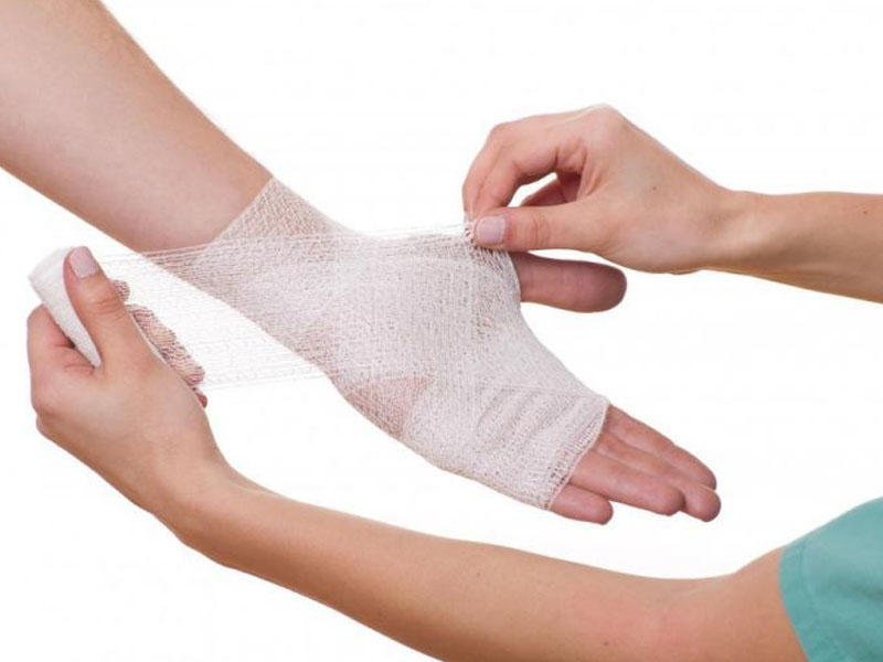 Yanıqlar və ilk tibbi yardım