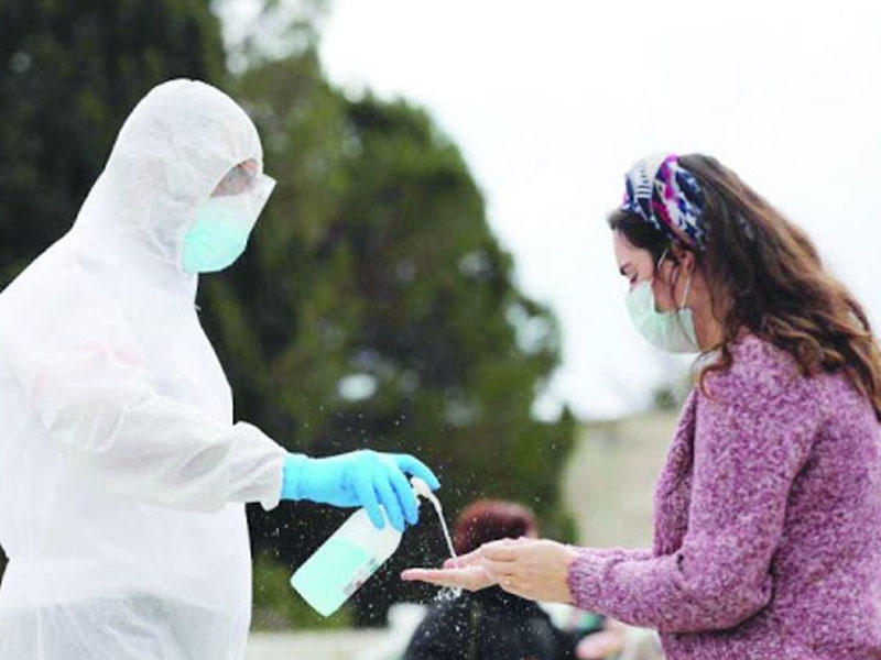 Açıq havada koronavirusa yoluxma riski var - Professor danışır