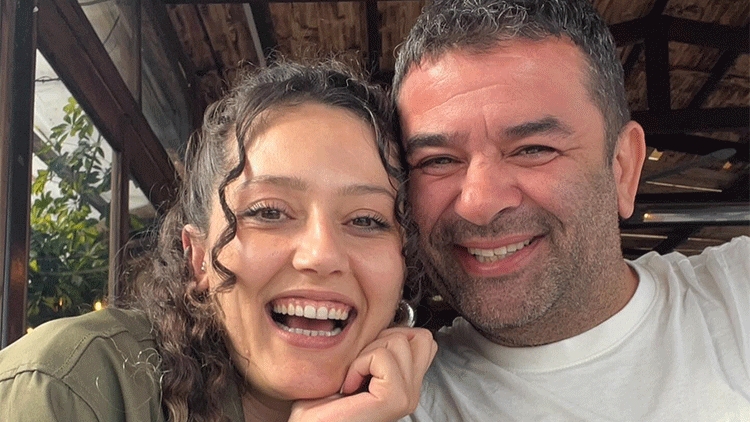 Məşhur aktyor yeni sevgilisi ilə – FOTO