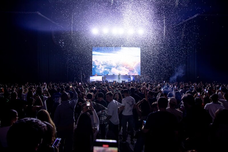 Akonun Bakı konserti baş tutdu - FOTOLAR