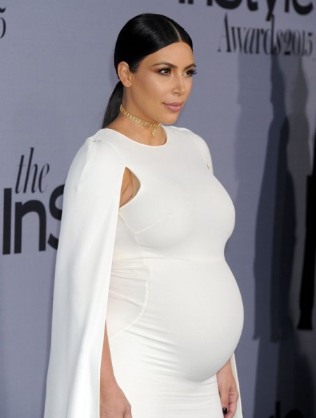 Kim Kardashian 4 ayda 19 kilo arıqladı