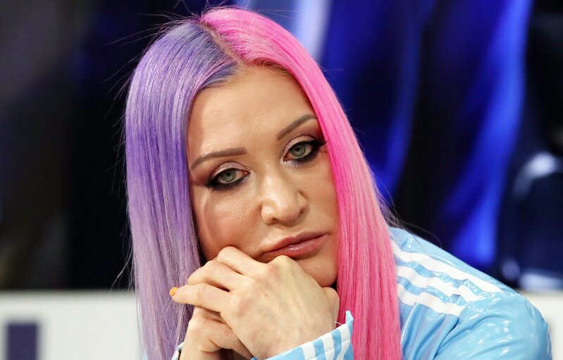 Məşhur müğənni SAXLANILDI