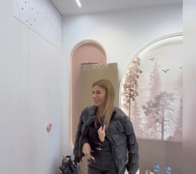 Aysun yeni evinə köçdü - FOTOLAR