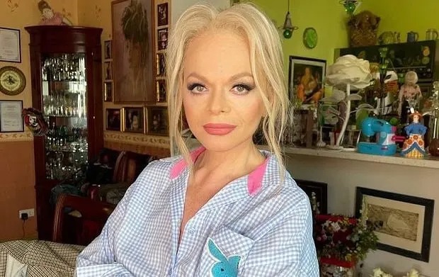 Dolina yeni ev sahibindən icazə istədi, rədd cavabı aldı