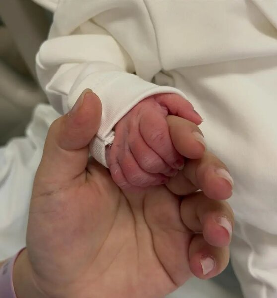 Kamilə Nəbiyeva oğul anası oldu