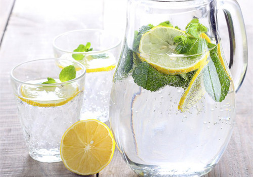 Arıqlamaq üçün limonlu suyu necə içmək lazımdır?