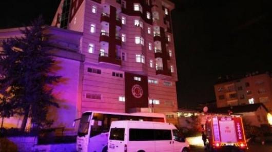 Türkiyədə yanğın - Azərbaycanlı qız yaralandı - FOTO
