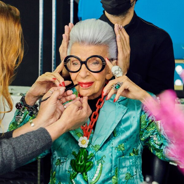 100 yaşlı moda ikonu: 