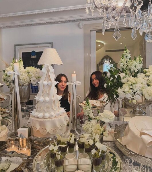 Sibel Can nəvəsinə mövlud oxutdu - FOTOLAR