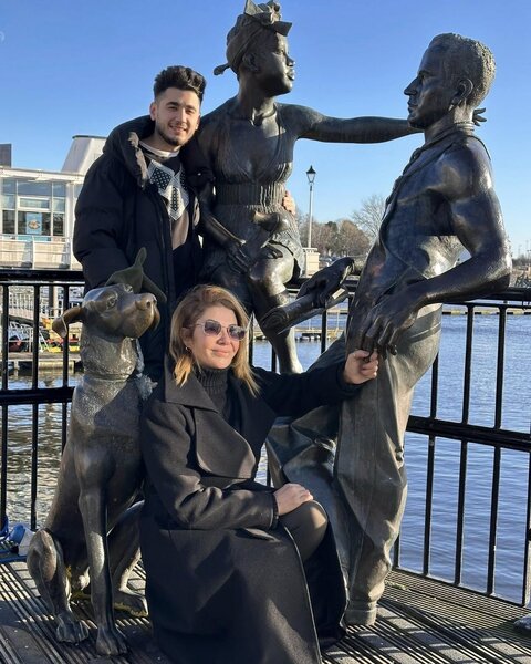 İlqar Mikayıloğlu xanımı ilə Uelsdə - FOTOLAR