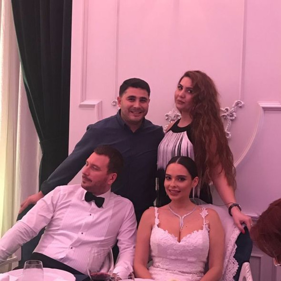 Azərbaycanlı müğənni tanınmış biznesmenlə evləndi – VİDEO + FOTOLAR