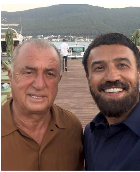 Fatih Terim azərbaycanlı müğənni ilə bir arada — FOTOLAR