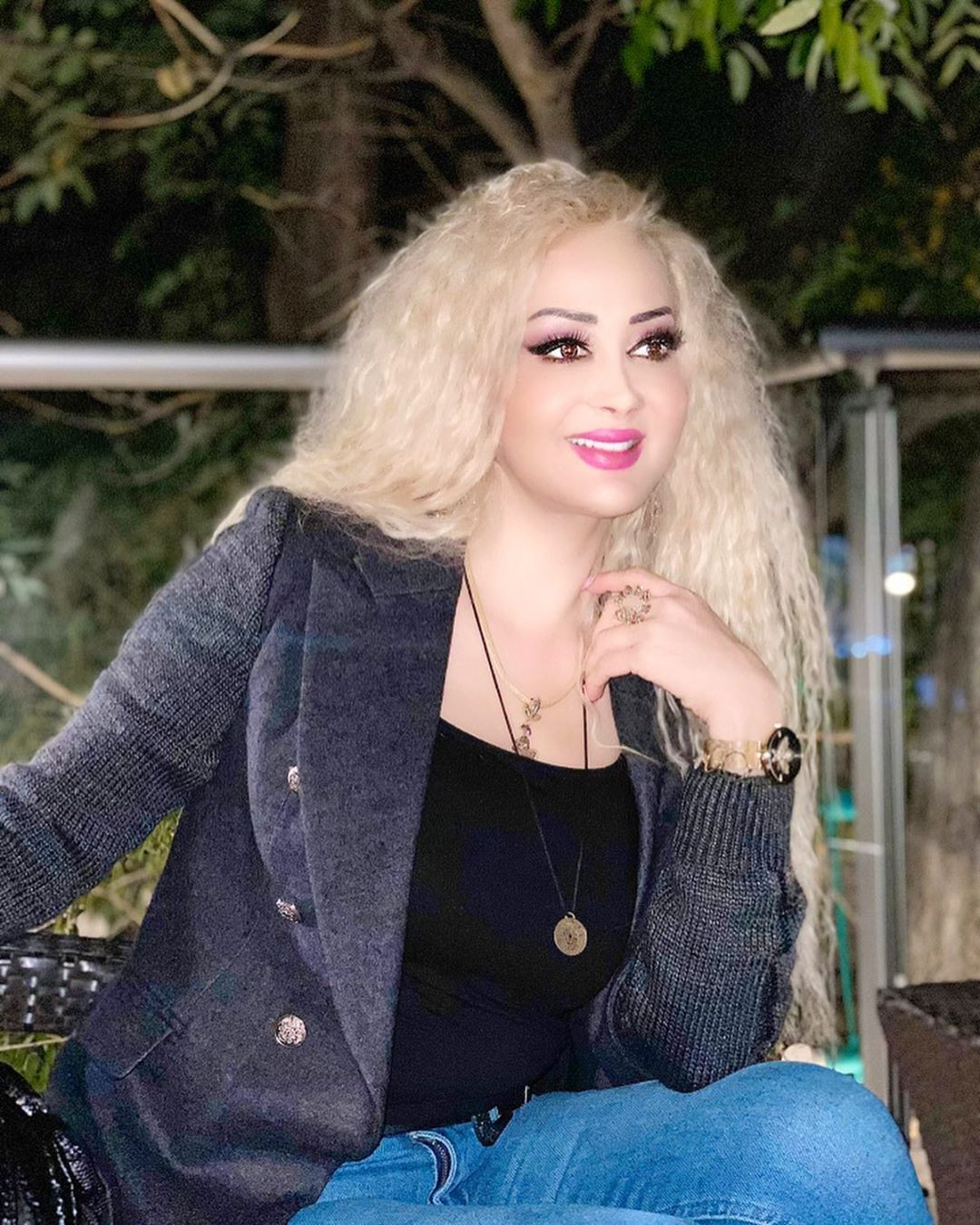 Məleykə Əsədovanın bu şəkilləri lağa qoyuldu - "Özünü "Barbi"yə oxşadır"