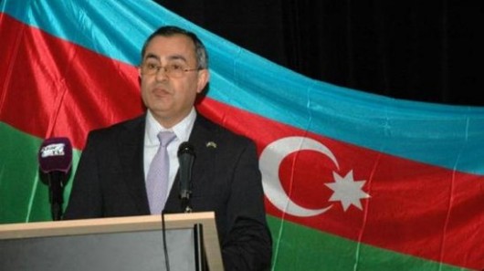Azərbaycanlı məmur xanımını boşayıb, erməni qızla evləndi - FOTOLAR