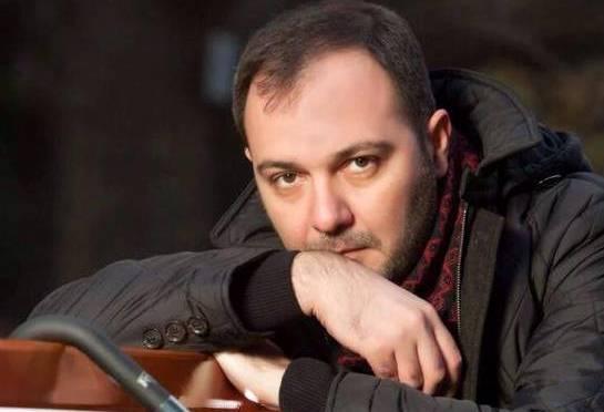 Anam ölən günün səhəri səhnəyə çıxdım' - Əməkdar artist