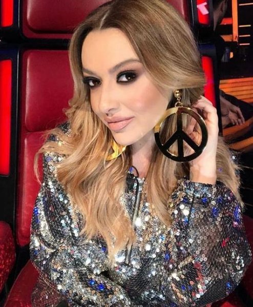 Yeni il gecəsi ən çox bu türk müğənnisi qazanacaq-FOTO