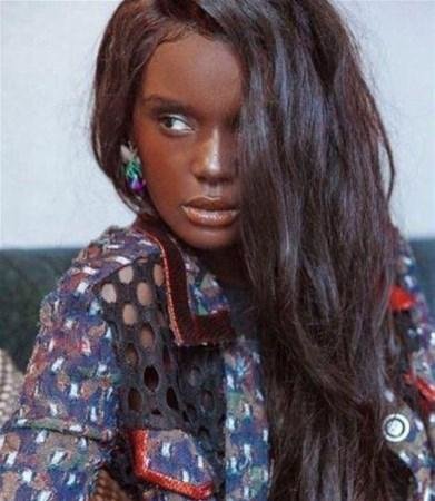 Sudanlı "Barbi" gözəlliyi ilə dünyaya səs saldı – FOTO