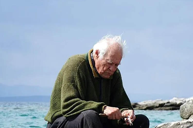 Azərbaycandakı yaşlıların bu problemini necə çözməli?