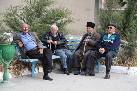 Diqqət! Nazirdən pensiya alanlara bayramqabağı ŞAD XƏBƏR