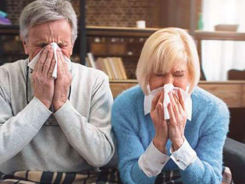 Xəstələrin çoxu koronavirusu evdə keçirir, lakin xəbərləri olmur