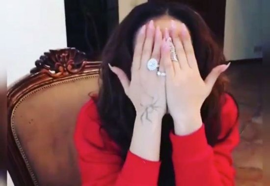 Həyat yoldaşı Rəqsanəyə elə bir hədiyyə etdi ki...- VİDEO