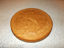 Çiyələkli tort