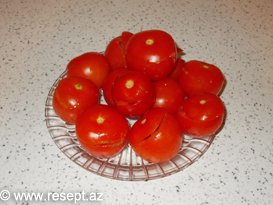 Pomidor dolması