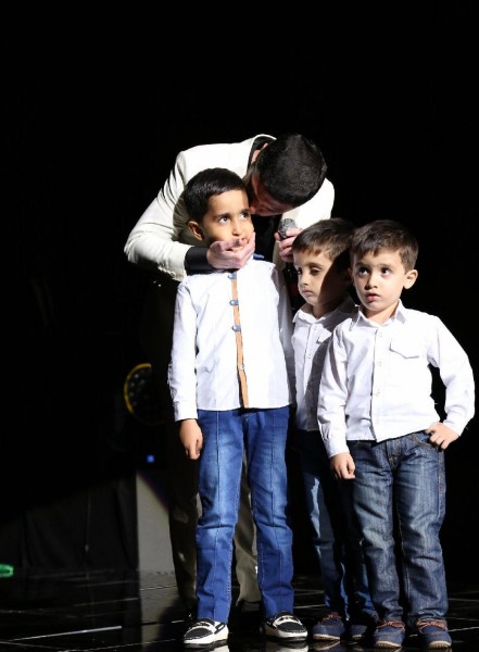 İzzət Bağırov övladları ilə - FOTOLAR