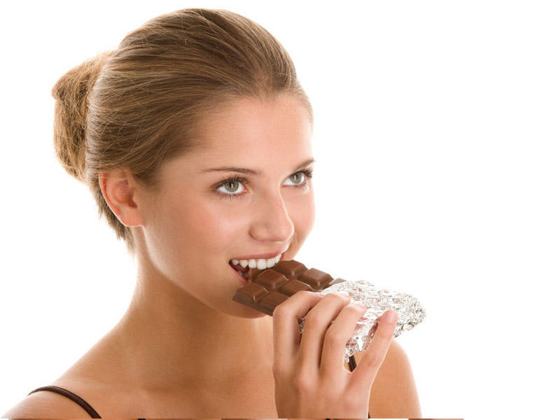 Tünd şokolad yemək nədə faydalıdır? - Beynin dərmanı