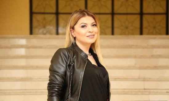 Bu qızın hansı məşhur aparıcımız olduğunu biləndə TƏƏCCÜBLƏNƏCƏKSİNİZ! - 14 yaşındakı FOTOSU