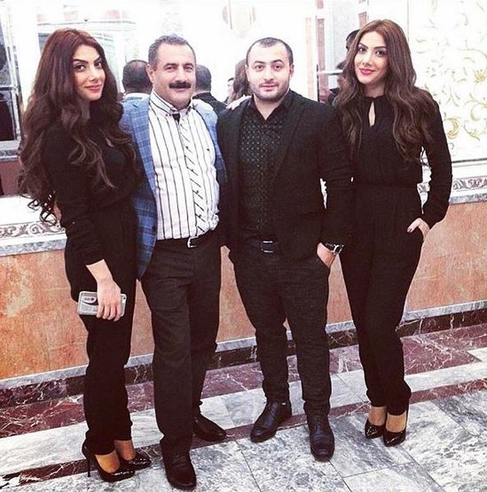 Sevinc-Sevilin qardaşının toyunda KƏDƏRLİ ANLAR: - BU FOTO HƏR KƏSİ KÖVRƏLTDİ